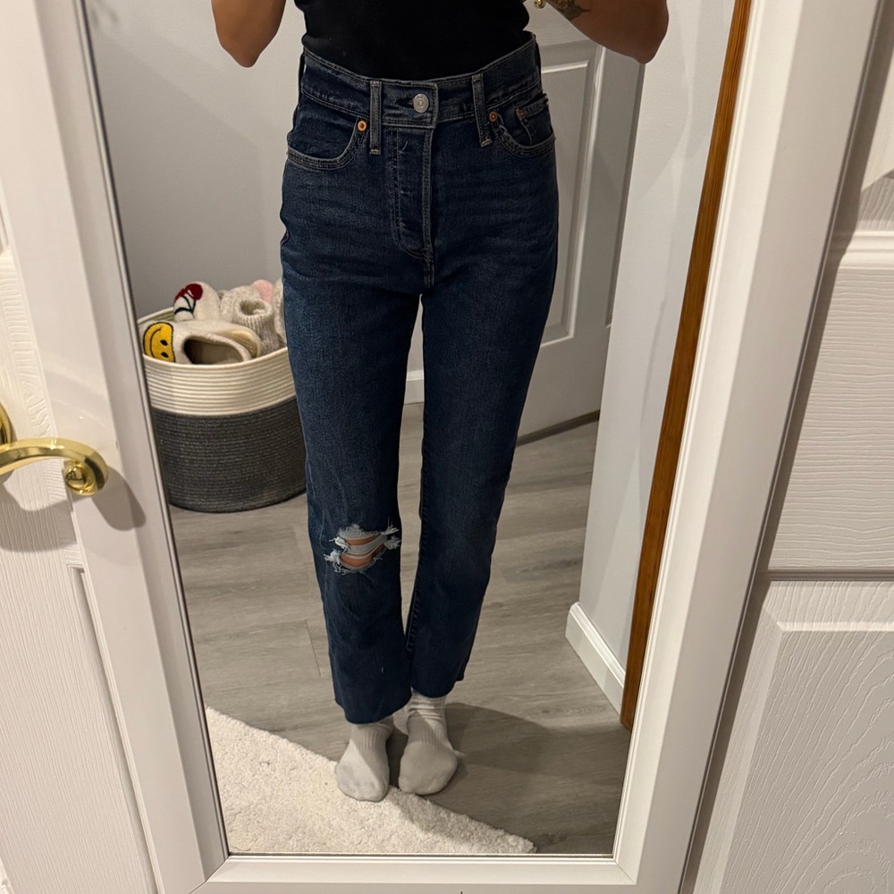 Levi's Wedgie Straight Blue Jeans